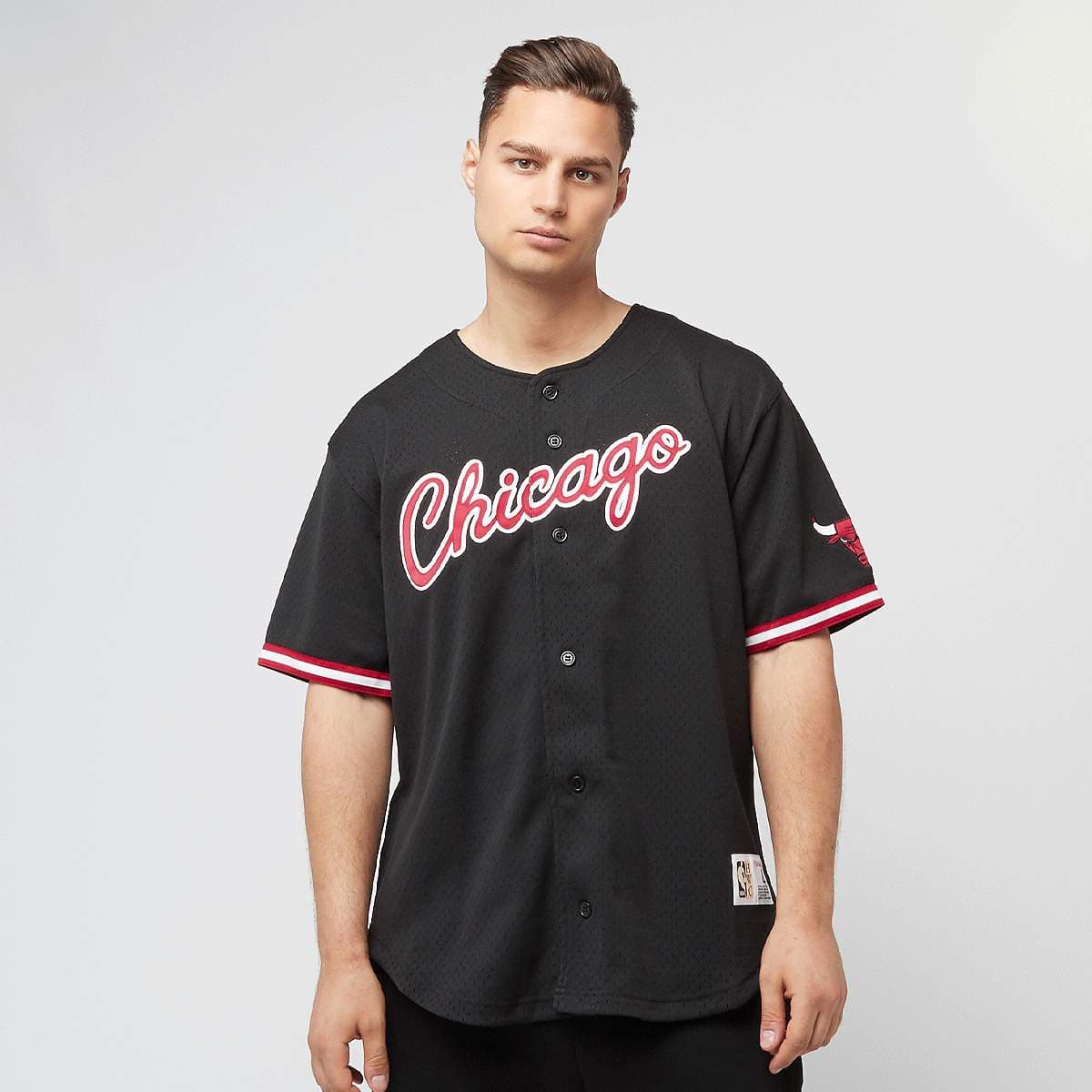 NBA On the Clock Mesh Button Front Vintage Logo Chicago Bulls