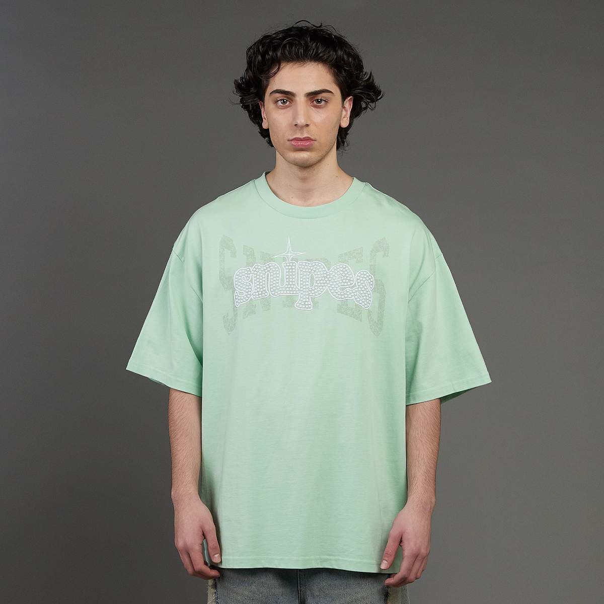 Snipes Studs Oversized Tee