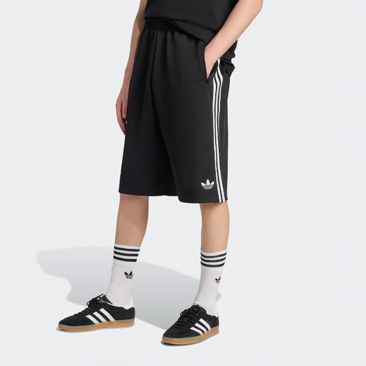 Oversized 3-Streifen Short