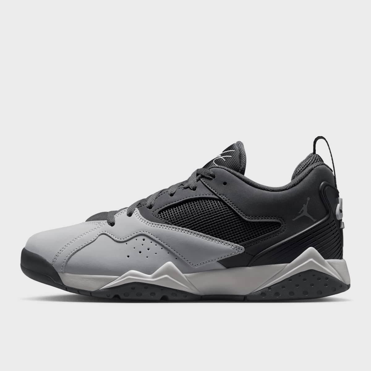Air Jordan 7 RM