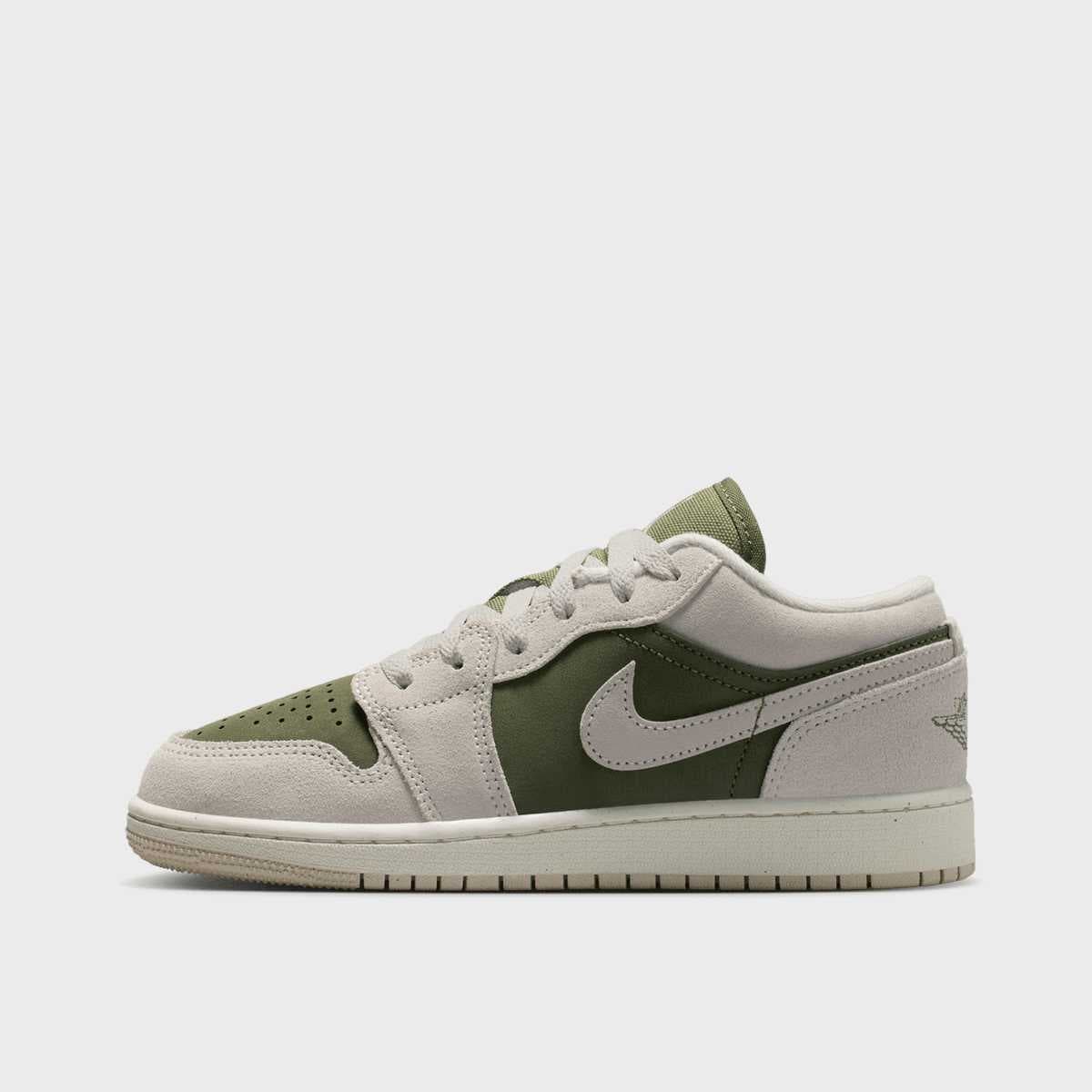 Jordan 1 Low SE (GS)