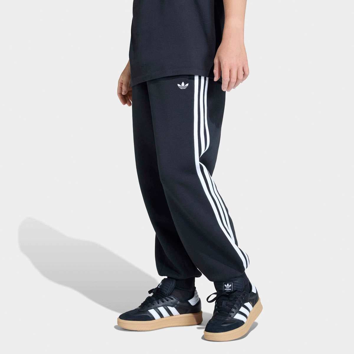 Superstar Oversized Trackpants