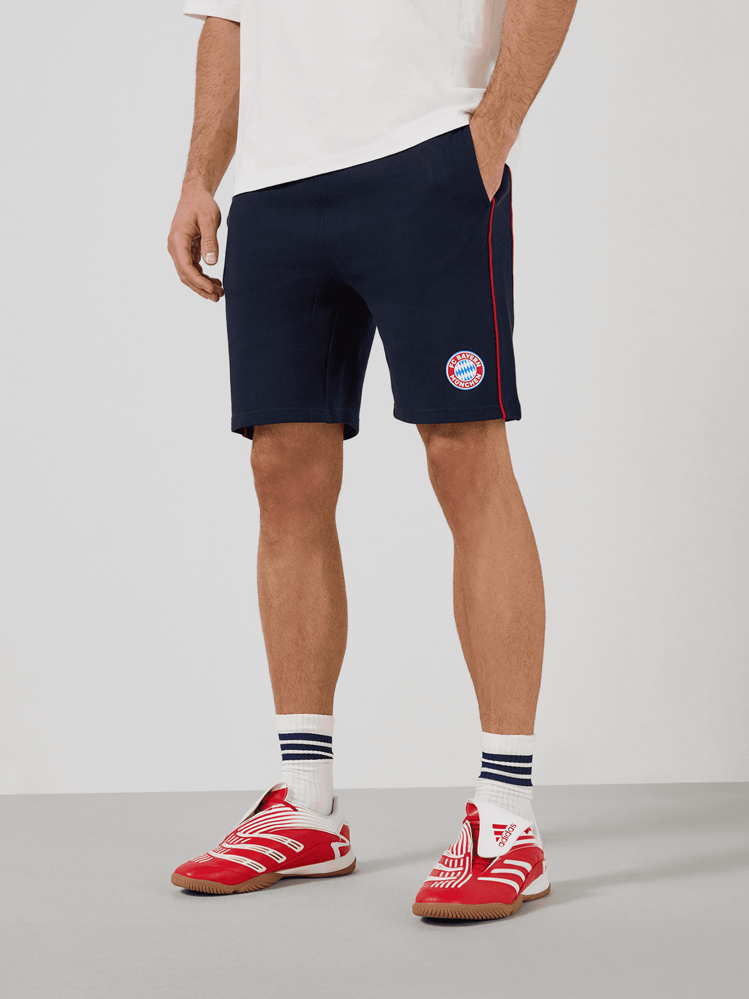 Sweatshort Essentials