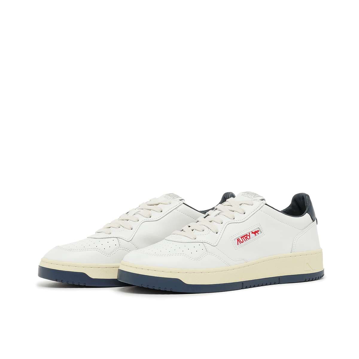x Maison Kitsune Wmns Medalist Low 