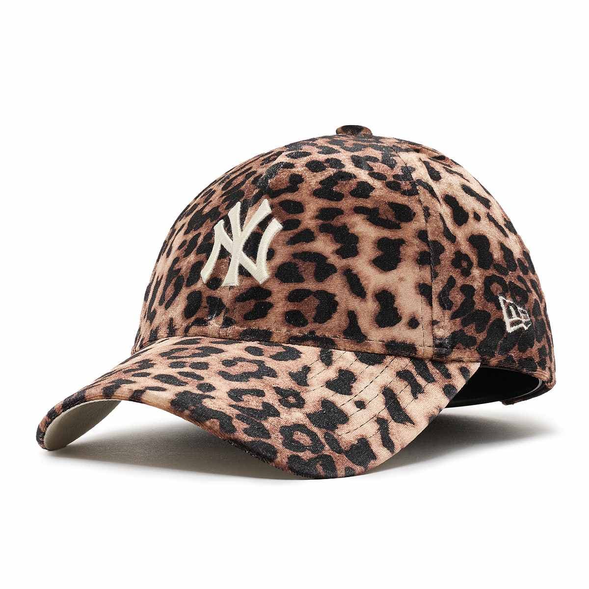 Female Leo Velour 9Forty® new york yankees