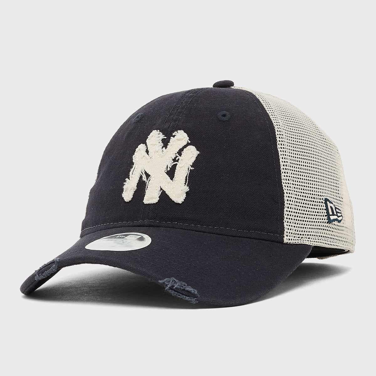 Female 9Twenty® Trucker new york yankees nvy