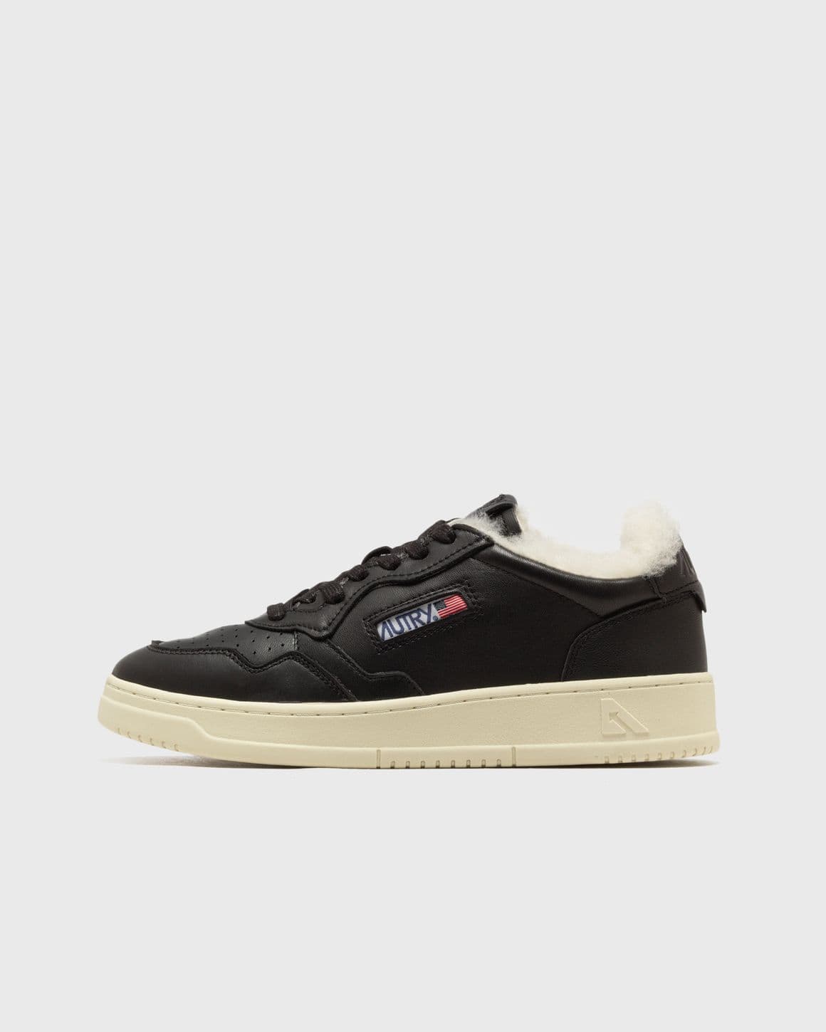 WMNS MEDALIST LOW