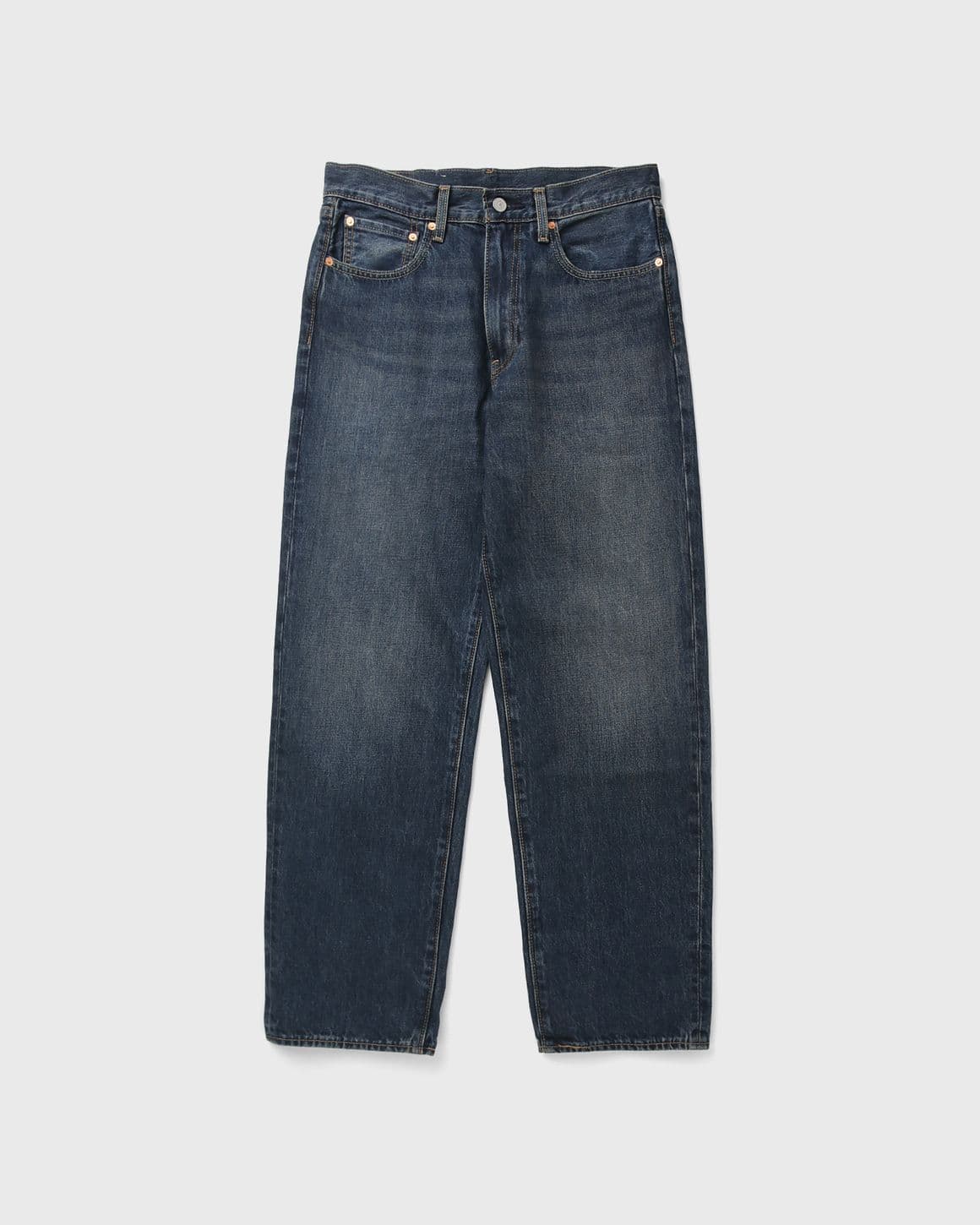568™ LOOSE STRAIGHT
