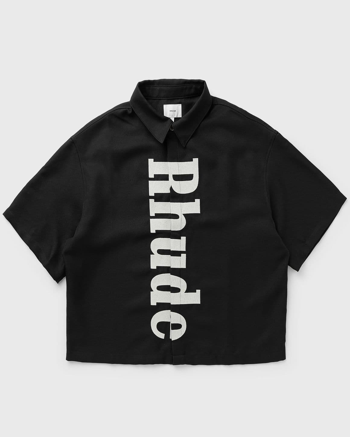 CENTER LOGO BUTTON UP SHIRT