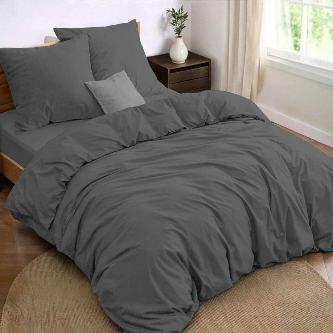 Dreamzie Parure de Lit 140x190 4 Pièces Housse de Couette 240x220 cm + Drap Housse 140x190 cm avec 2 taies d'oreillers 65x65 cm 240x220 Parure 100 Fils/cm² en Microfibre - Oeko-Tex